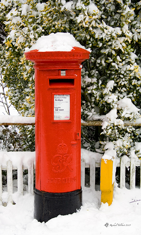 Actually, there was post today, but very few trains!